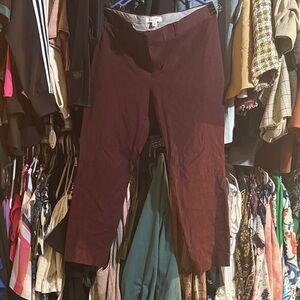 Banana Republic Women's Cropped Pants in Burgundy